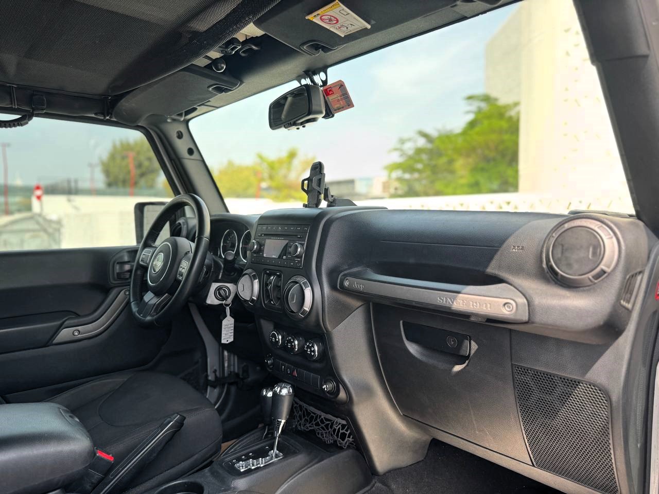 Jeep Wrangler Unlimited Sport - 2018 - JKU - GCC Specs - Image 13