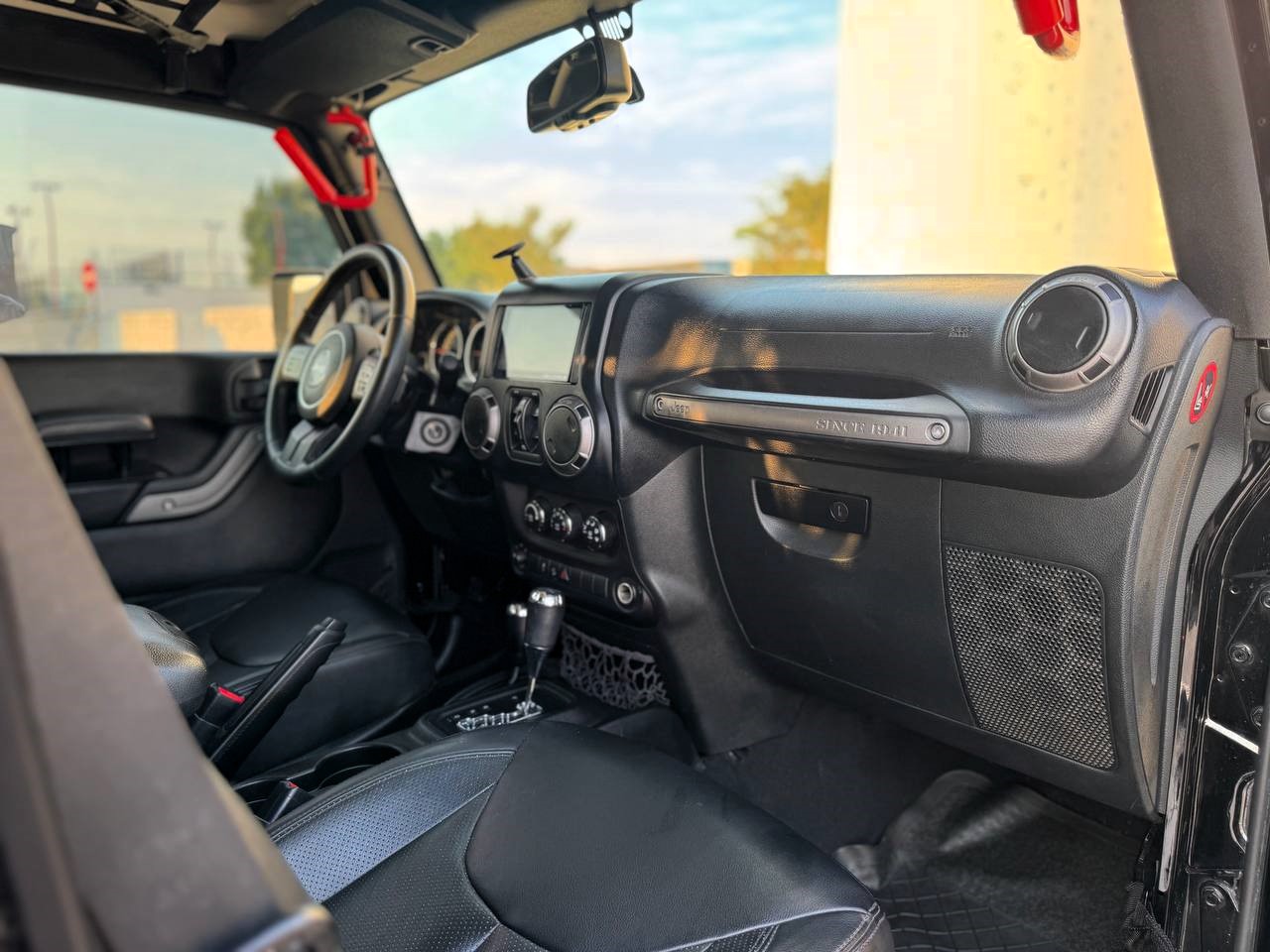 Jeep Wrangler Jeep Wrangler Unlimited 2016 GCC specs - Image 10