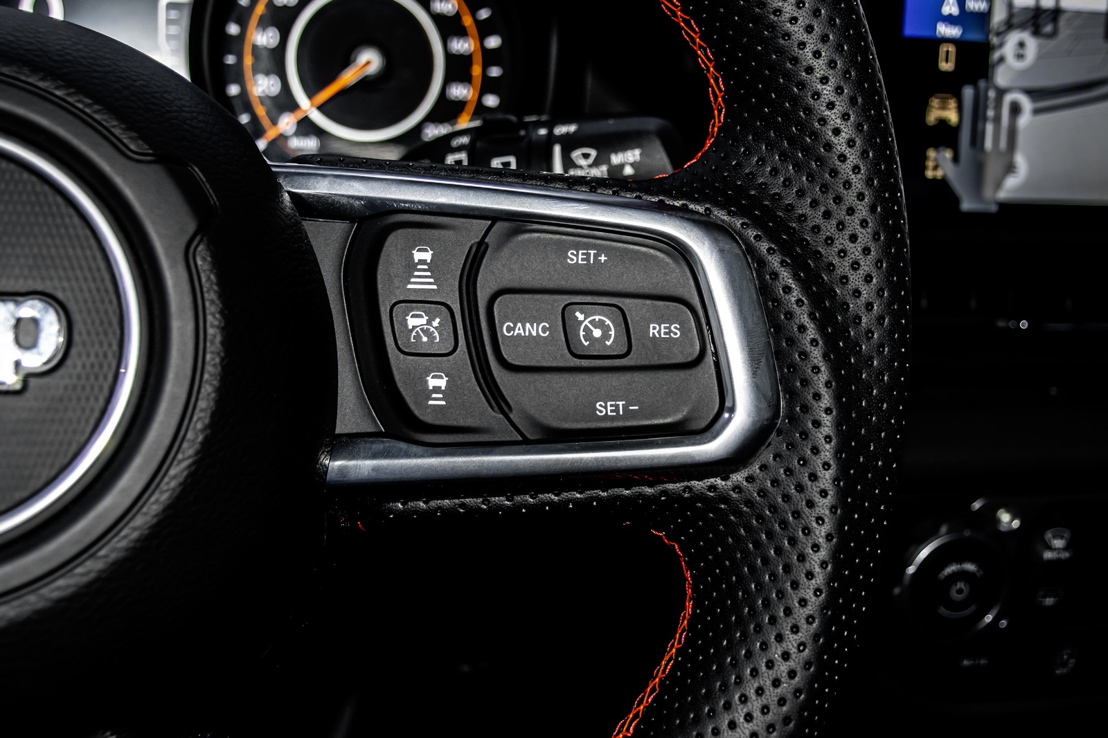 Jeep Wrangler Unlimited Sahara 2024 GCC specs - Image 12