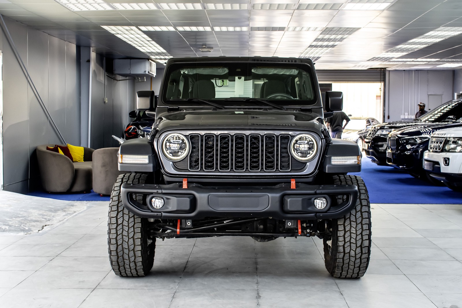 Jeep Wrangler Unlimited Sport 2024 GCC specs - Rough Country Lift