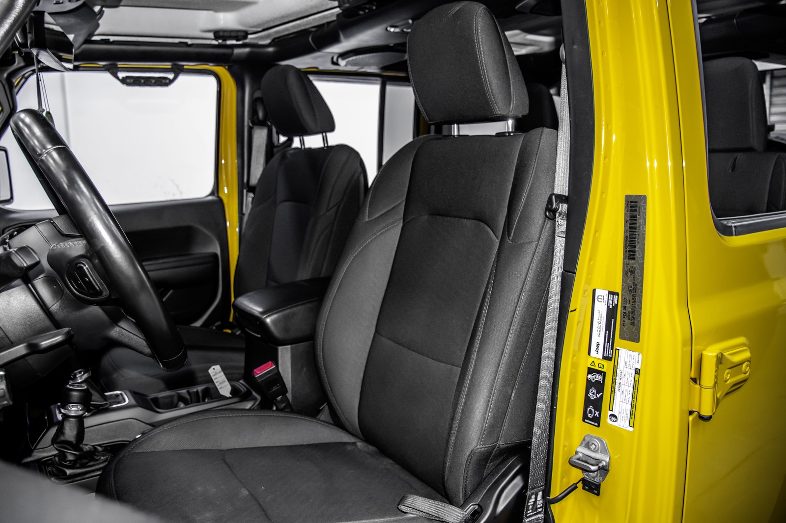 Jeep Wrangler Unlimited Sport 2021 GCC specs - Stage 2 Jeepers Edition - Image 9