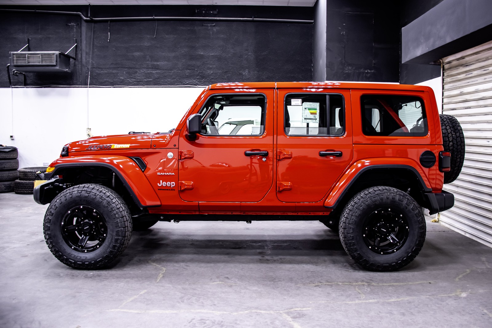 Jeep Wrangler Unlimited Sahara 2024 GCC specs - Image 5