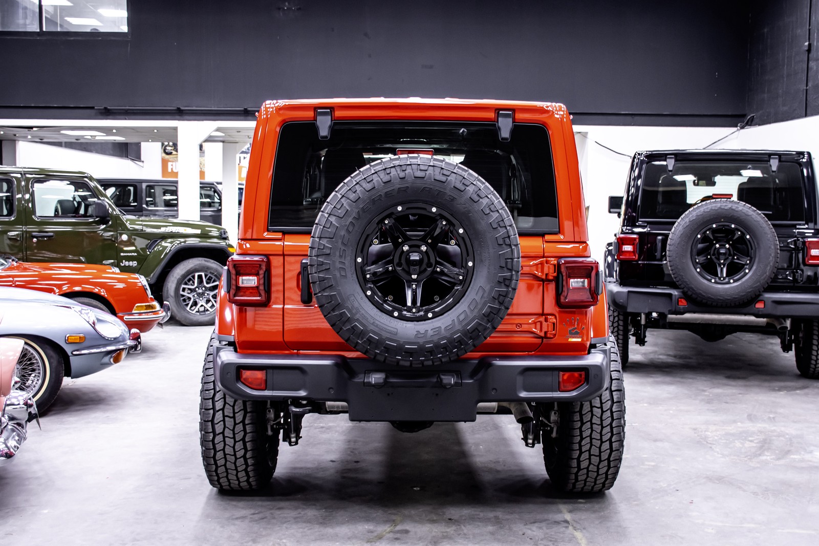 Jeep Wrangler Unlimited Sahara 2024 GCC specs - Image 8