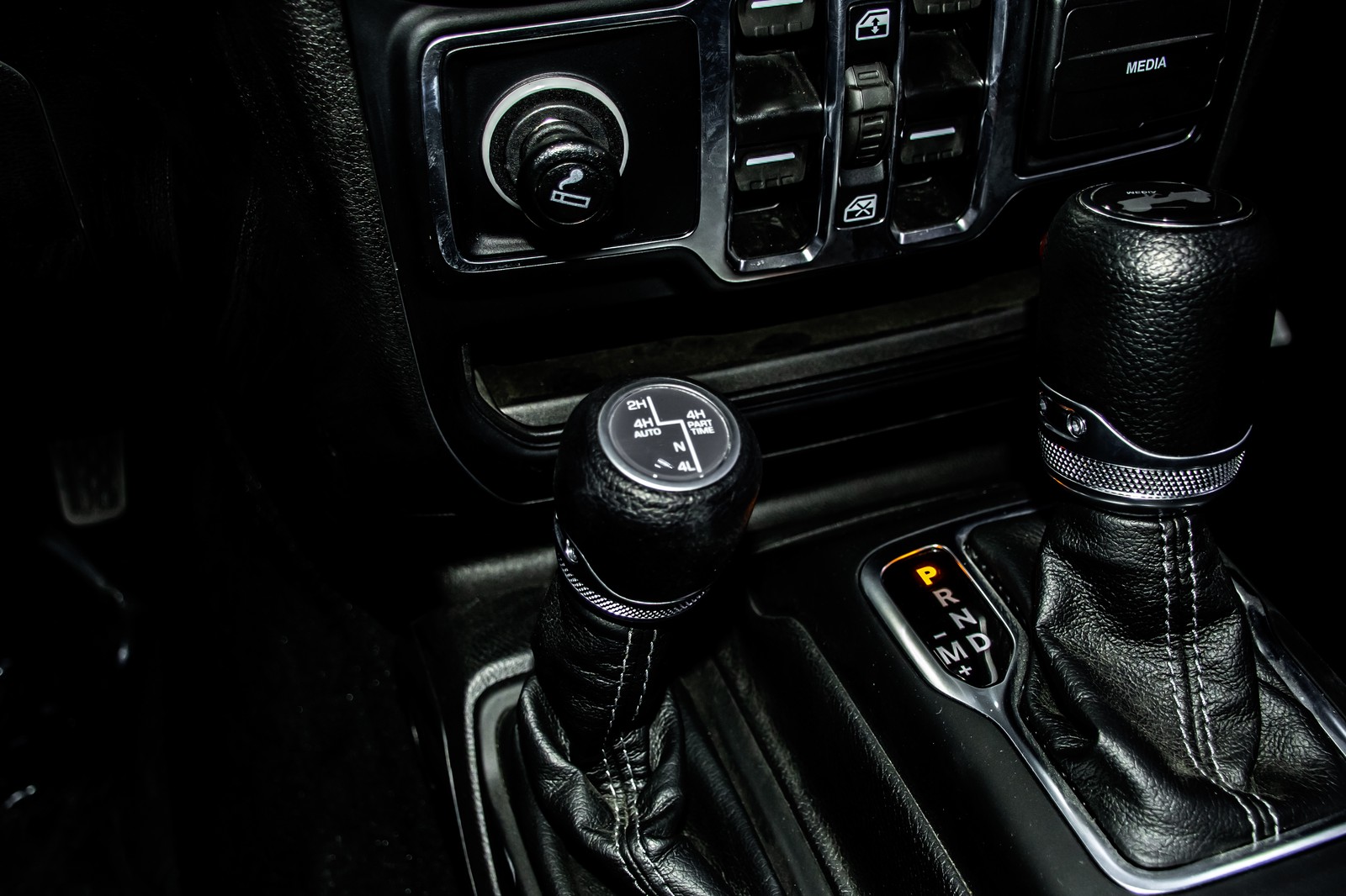 Jeep Wrangler Unlimited Sport 2024 - Jeepers Edition Stage 3 - Image 15
