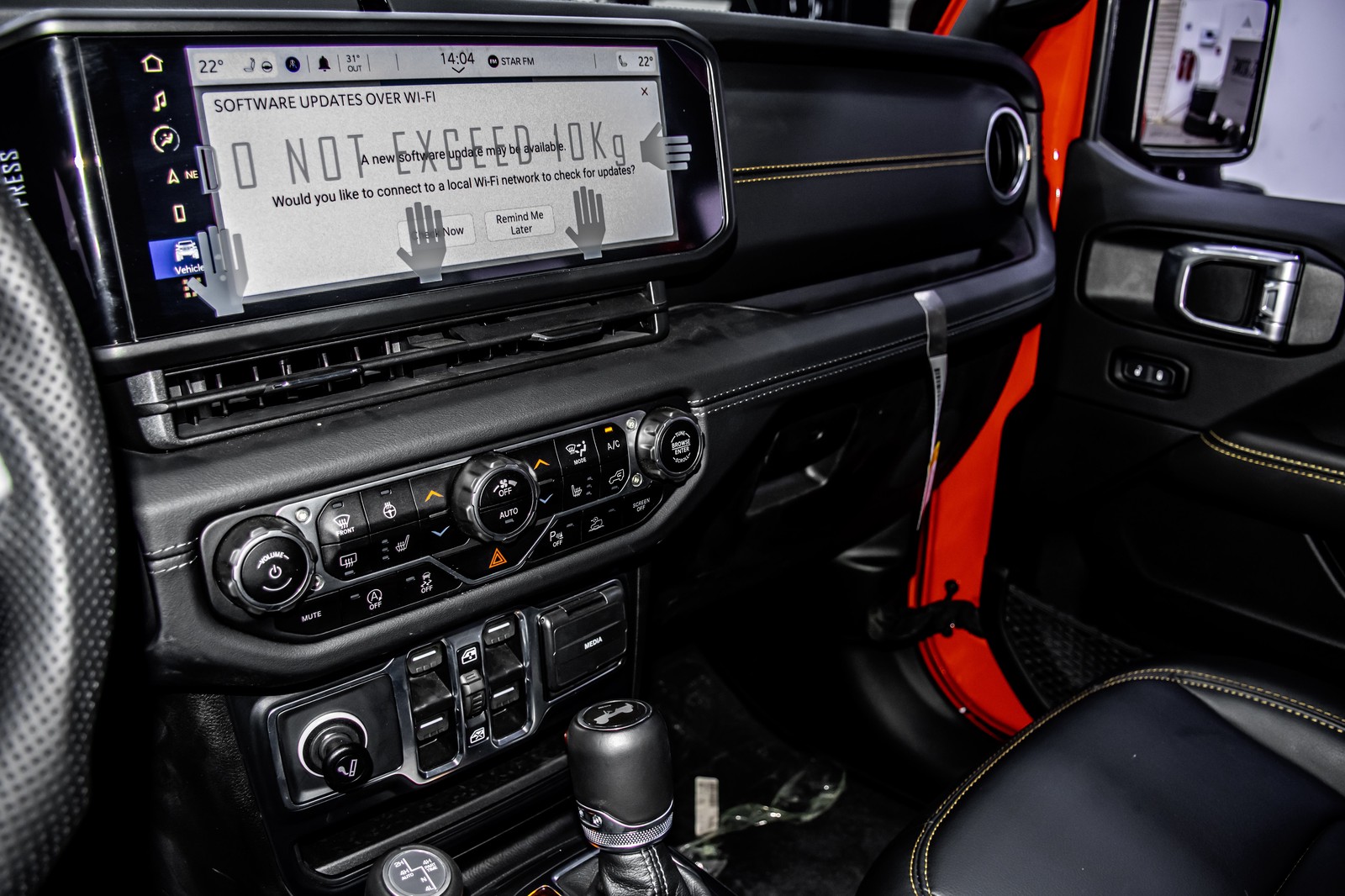 Jeep Wrangler Unlimited Sahara 2024 GCC specs - Image 15