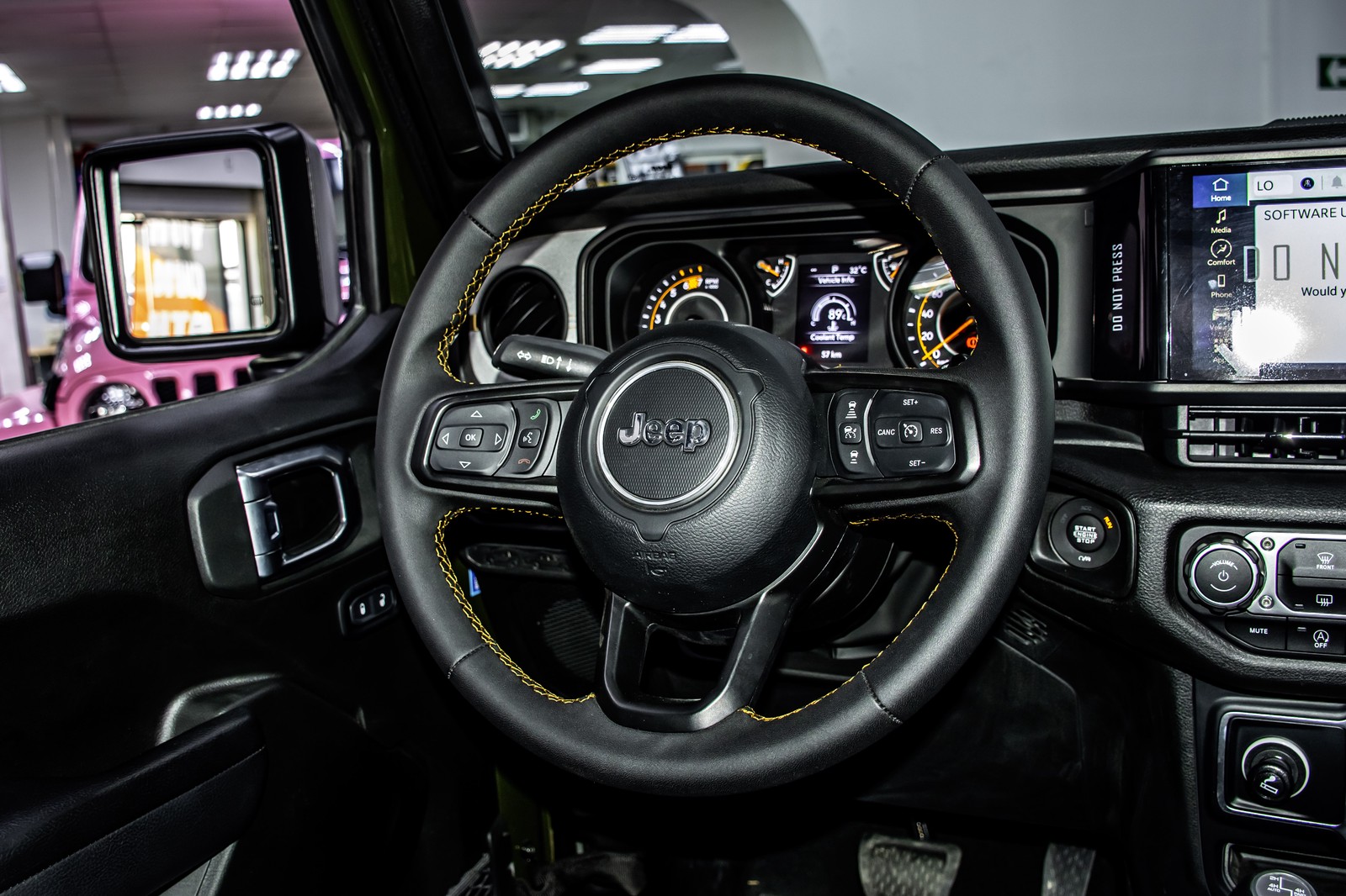 Jeep Wrangler Unlimited Sport 2024 - Jeepers Edition Stage 3 - Image 11